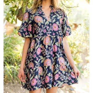 THML Floral Puff Sleeve Size M